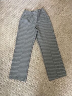 CALIA by Carrie Underwood Light Gray Straight Leg Pants